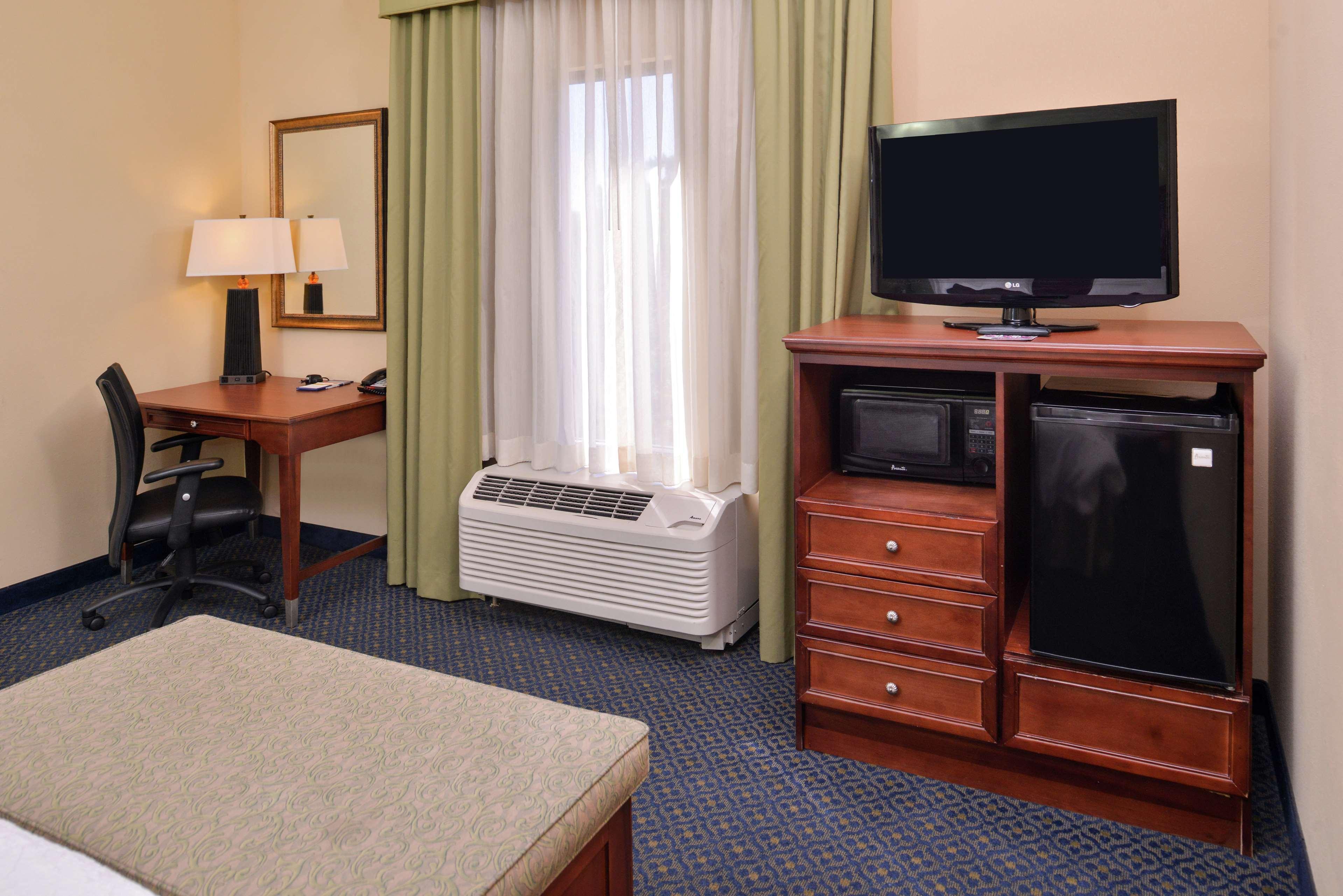 Hampton Inn Jackson-College Avenue Exterior foto